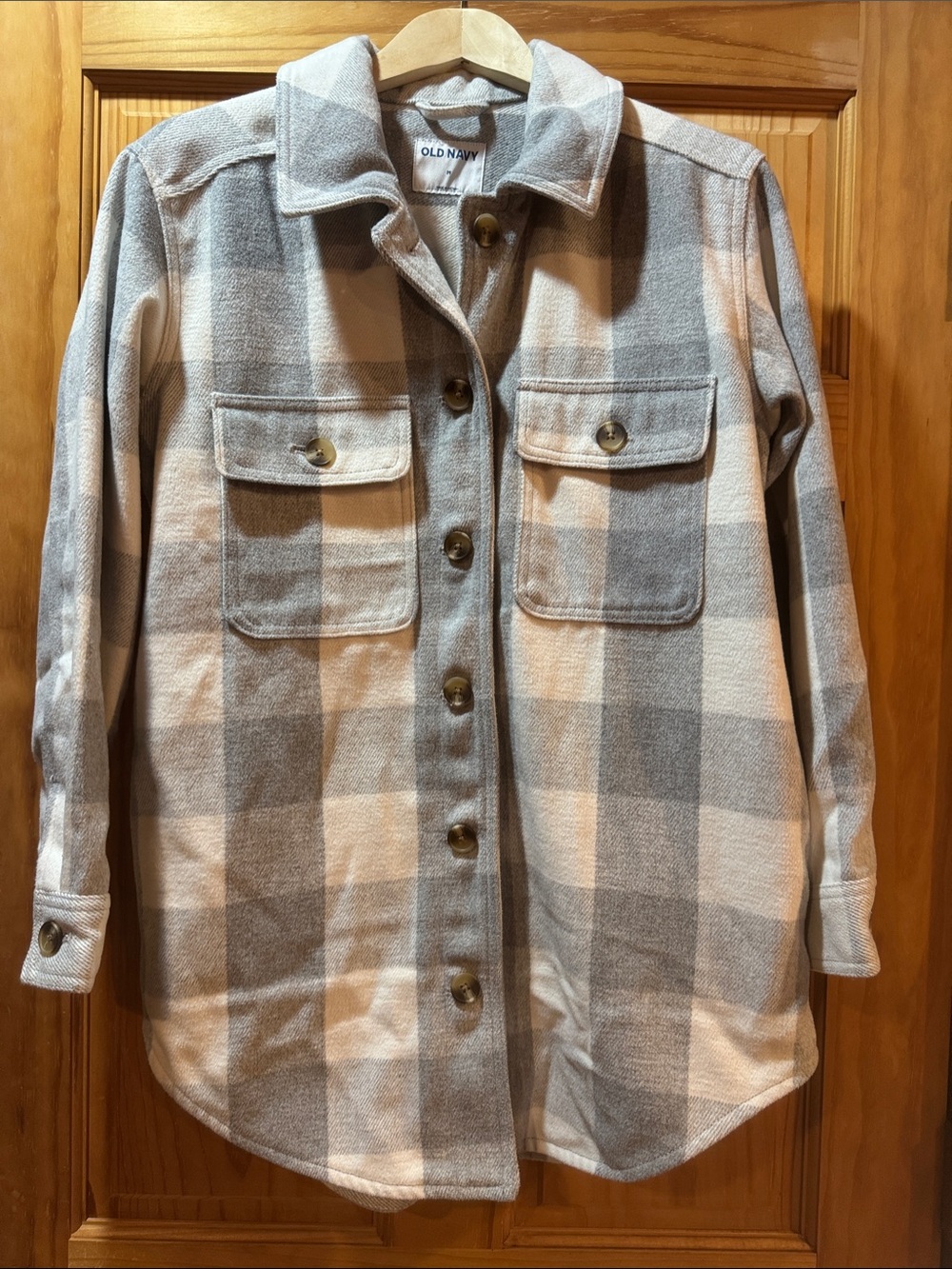 Old Navy Plaid Utility Shacket - Cream & Gray
